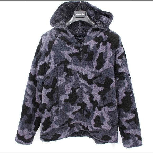 Barefoot Dreams Men's Zip Up Sweater - Black and Gray Camo